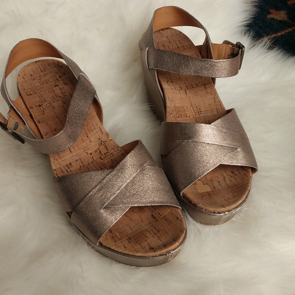 Kork Ease gold strap platform wedges